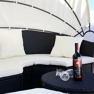 holiday-home-ana-trogir.hotels-in-trogir.com/