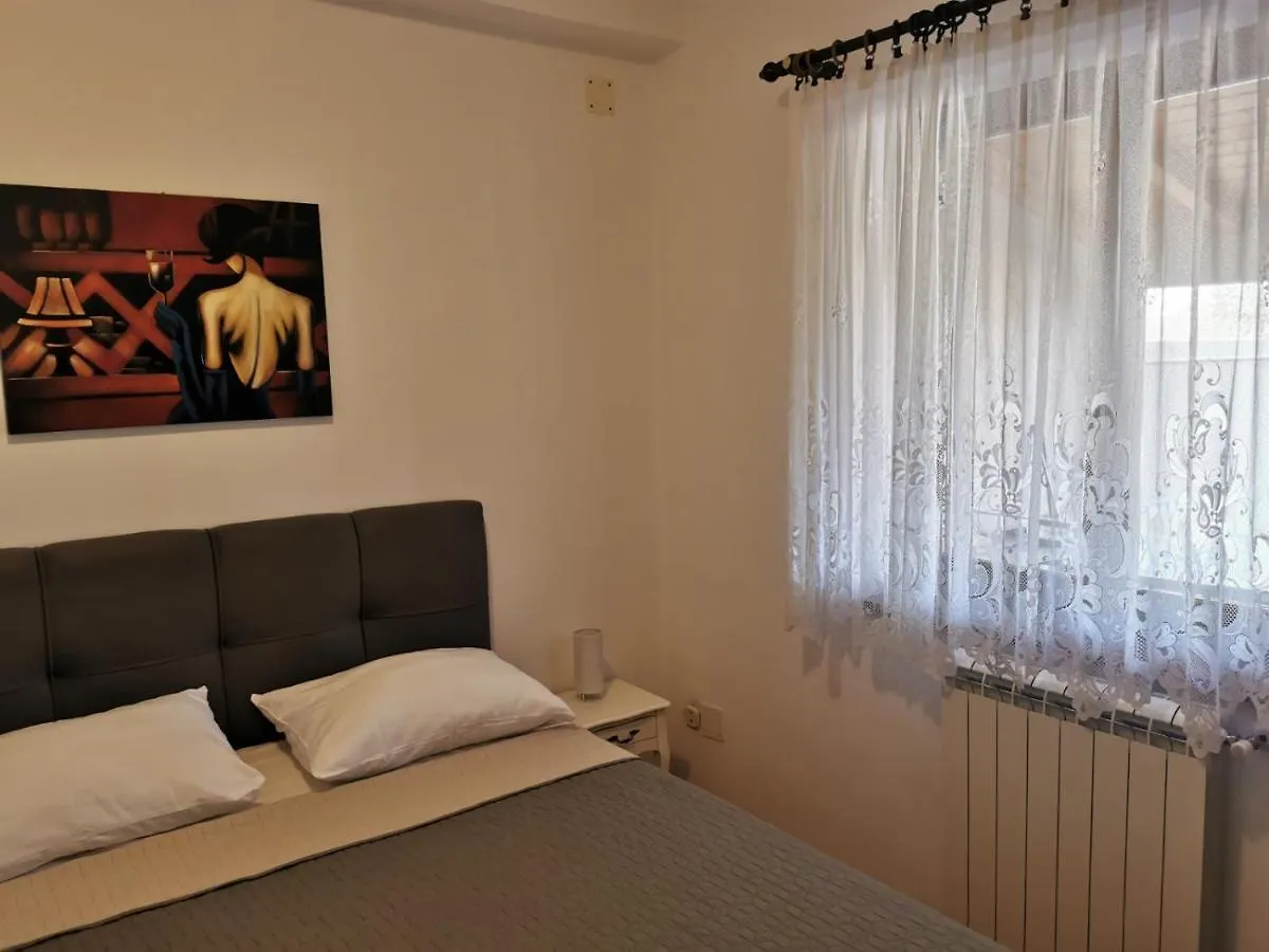 Apartment Matteo Rovinj 0*,