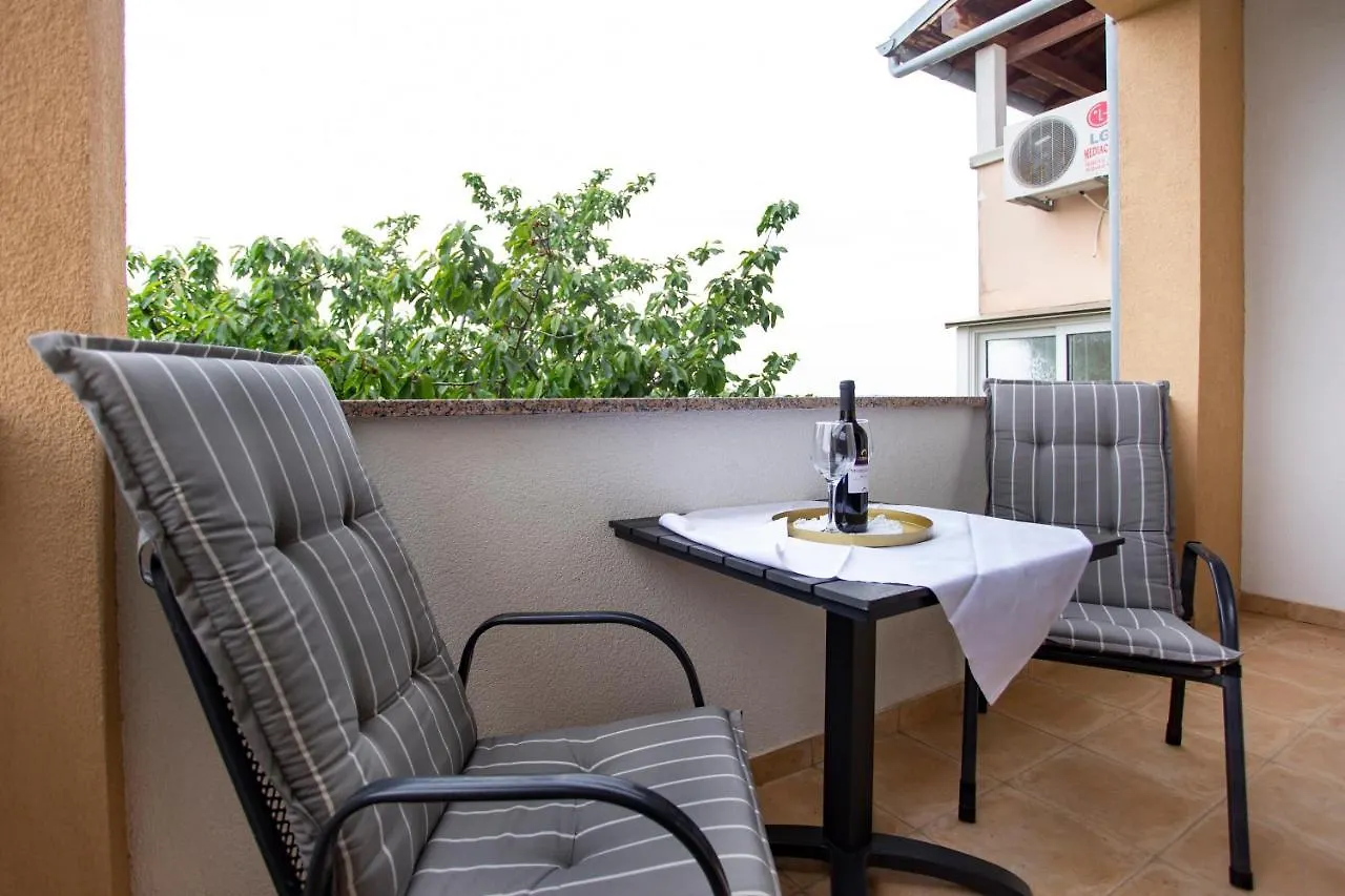 Apartment Matteo Rovinj 0*,