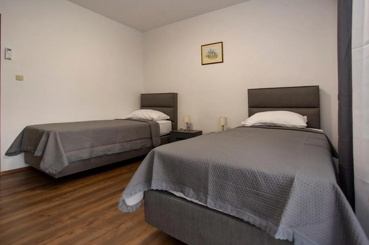 Apartment Matteo Rovinj 0*,